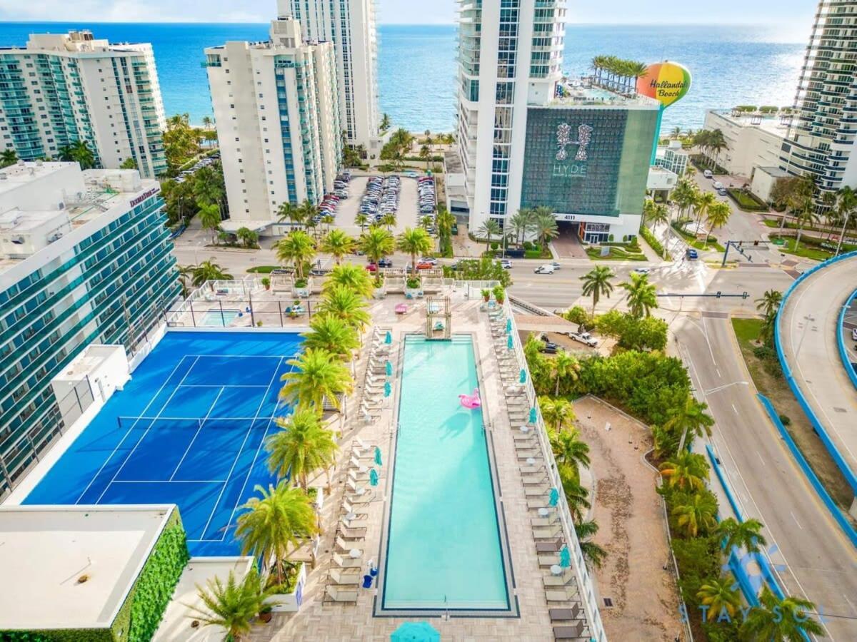 Ferienwohnung Wrap Around Balcony - Insane Views - Amazing Pools Hollywood Exterior foto