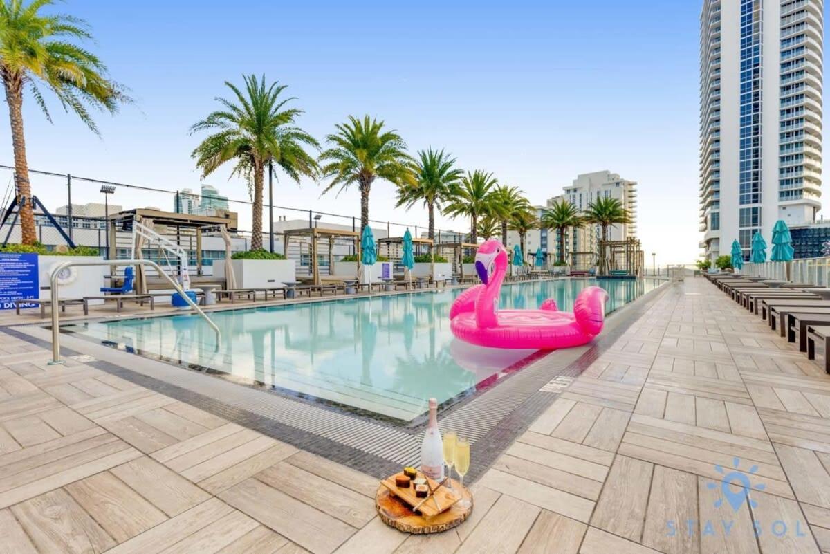 Ferienwohnung Wrap Around Balcony - Insane Views - Amazing Pools Hollywood Exterior foto