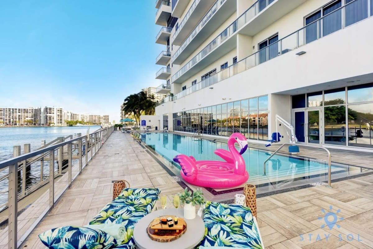 Ferienwohnung Wrap Around Balcony - Insane Views - Amazing Pools Hollywood Exterior foto