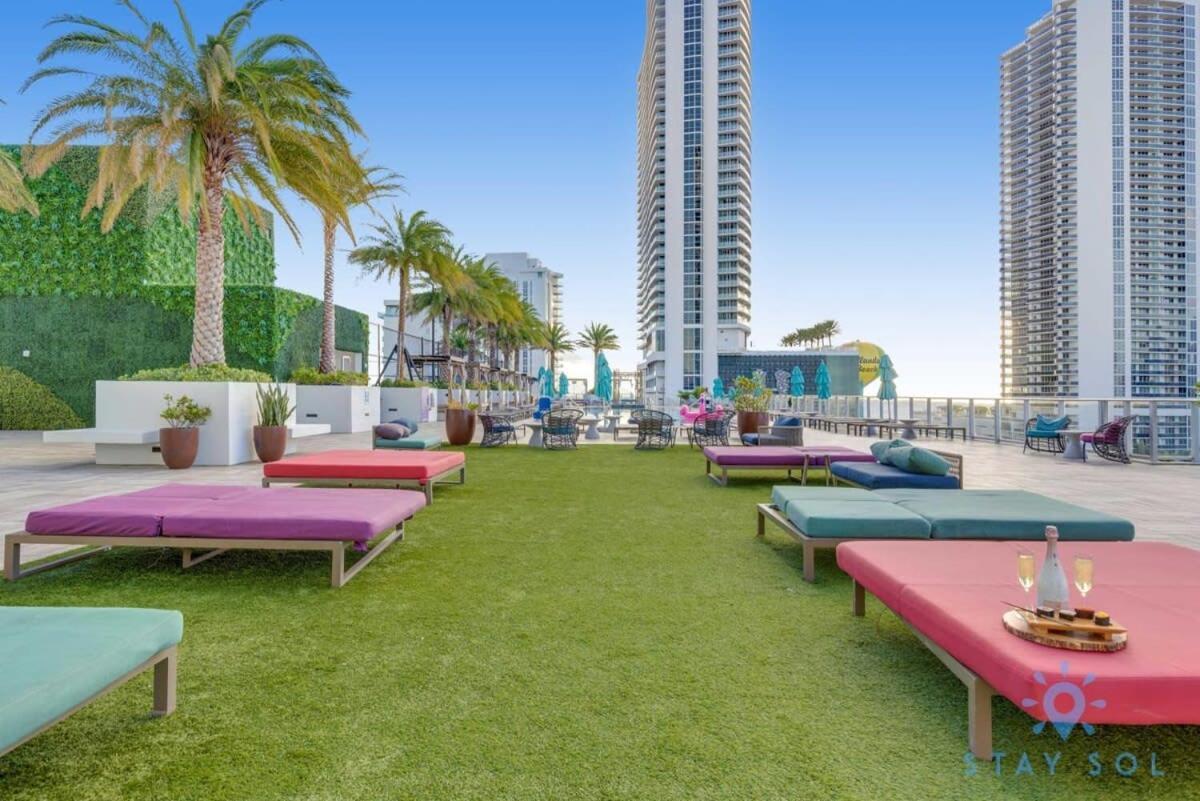 Ferienwohnung Wrap Around Balcony - Insane Views - Amazing Pools Hollywood Exterior foto